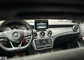 Мерседес ГЛА-Клас 2016 у Європі на Automoto.ua Сірий Мерседес ГЛА-Клас, об'ємом двигуна 1 л та пробігом 110 тис. км за 21550 $, фото 15 на Automoto.ua