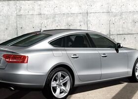 Ауди А5, Хэтчбек 2009 - н.в. Sportback 2,0 TFSI (211)