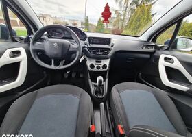 Пежо 208, объемом двигателя 1.2 л и пробегом 64 тыс. км за 5810 $, фото 6 на Automoto.ua