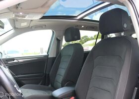 Фольксваген Tiguan Allspace 2019 у Європі на Automoto.ua Сірий Фольксваген Tiguan Allspace, об'ємом двигуна 1.98 л та пробігом 78 тис. км за 39656 $, фото 7 на Automoto.ua