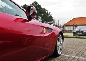 Ferrari FF 2017 изображение 9 Ferrari FF 2017 на тест-драйве, фото 9