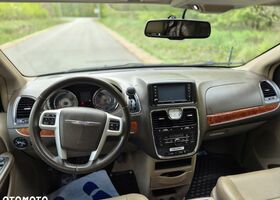 Крайслер Town & Country, об'ємом двигуна 3.61 л та пробігом 230 тис. км за 10778 $, фото 4 на Automoto.ua