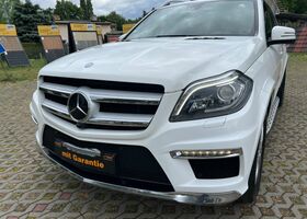 Белый Мерседес GLE 450 AMG, объемом двигателя 4.66 л и пробегом 198 тыс. км за 30217 $, фото 22 на Automoto.ua