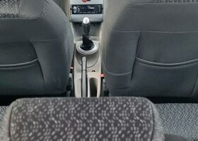 Рено Модус 2006 в Европе на Automoto.ua Рено Модус, объемом двигателя 0 л и пробегом 162 тыс. км за 1850 $, фото 6 на Automoto.ua