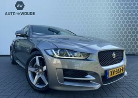 Серый Ягуар XE, объемом двигателя 2 л и пробегом 66 тыс. км за 31230 $, фото 3 на Automoto.ua