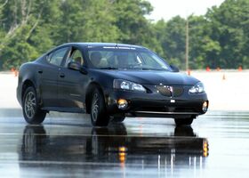 Понтіак Grand Prix, Седан 2004 - 2008 (_IX_) 3.8 i V6 12V GT