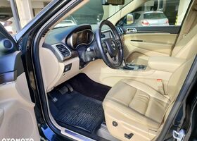 Джип Grand Cherokee, об'ємом двигуна 2.99 л та пробігом 121 тис. км за 27214 $, фото 3 на Automoto.ua