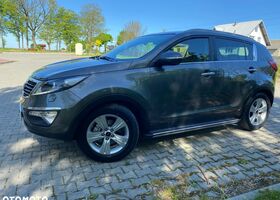 Кіа Sportage, об'ємом двигуна 1.59 л та пробігом 171 тис. км за 9698 $, фото 9 на Automoto.ua