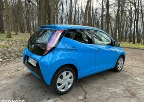 Тойота Айго, объемом двигателя 1 л и пробегом 101 тыс. км за 7235 $, фото 2 на Automoto.ua