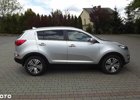 Кіа Sportage, об'ємом двигуна 1.69 л та пробігом 159 тис. км за 11210 $, фото 8 на Automoto.ua