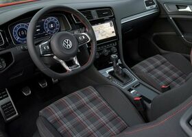 Volkswagen Golf GTI 2017 на тест-драйве, фото 9