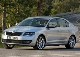 Skoda Octavia 2015 на тест-драйве, фото 12