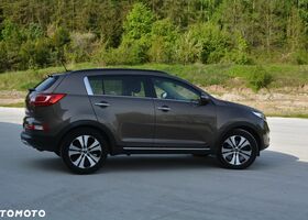 Кіа Sportage, об'ємом двигуна 2 л та пробігом 154 тис. км за 10778 $, фото 9 на Automoto.ua