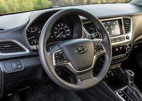 Руль и панель приборов Hyundai Accent 2021