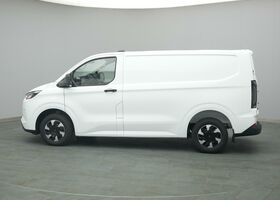 Форд Транзит Кастом 2025 в Европе на Automoto.ua Форд Транзит Кастом, объемом двигателя 2.49 л и пробегом 10 тыс. км за 41347 $, фото 2 на Automoto.ua
