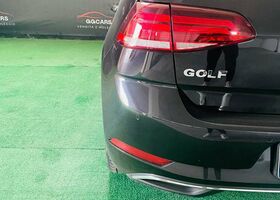 Чорний Фольксваген Golf Plus, об'ємом двигуна 1.6 л та пробігом 105 тис. км за 17223 $, фото 5 на Automoto.ua