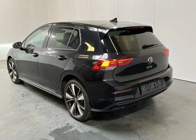 Фольксваген Golf GTE 2022 в Европе на Automoto.ua Черный Фольксваген Golf GTE, объемом двигателя 1.4 л и пробегом 50 тыс. км за 32598 $, фото 4 на Automoto.ua