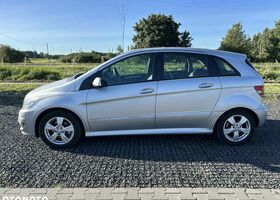 Мерседес Б-клас 2011 у Європі на Automoto.ua Сірий Мерседес Б-клас, об'ємом двигуна 1 л та пробігом 367 тис. км за 4819 $, фото 4 на Automoto.ua