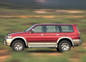 Міцубісі Паджеро Спорт, Позашляховик / Кросовер 2004 - 2008 2.5 TD (133 Hp)