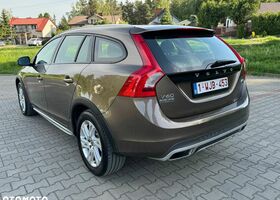 Вольво V60 Cross Country, объемом двигателя 1.97 л и пробегом 225 тыс. км за 12073 $, фото 9 на Automoto.ua