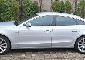 Ауди А5, объемом двигателя 1.97 л и пробегом 172 тыс. км за 15551 $, фото 5 на Automoto.ua