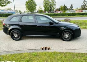 Альфа Ромео 159, об'ємом двигуна 1.96 л та пробігом 196 тис. км за 4319 $, фото 3 на Automoto.ua