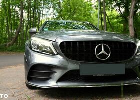Мерседес Ц-Класс 2019 в Европе на Automoto.ua Серый Мерседес Ц-Класс, объемом двигателя 1 л и пробегом 150 тыс. км за 99900 $, фото 7 на Automoto.ua