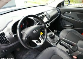 Киа Sportage, объемом двигателя 2 л и пробегом 220 тыс. км за 8618 $, фото 9 на Automoto.ua