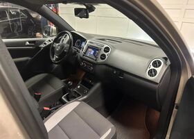 Фольксваген Тигуан 2013 в Европе на Automoto.ua Коричневый Фольксваген Тигуан, объемом двигателя 1.39 л и пробегом 153 тыс. км за 10469 $, фото 3 на Automoto.ua