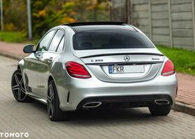Мерседес Ц-Класс 2015 в Европе на Automoto.ua Серый Мерседес Ц-Класс, объемом двигателя 1 л и пробегом 136 тыс. км за 19347 $, фото 7 на Automoto.ua