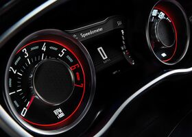 Dodge Challenger 2017 на тест-драйве, фото 15