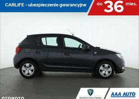 Дачія Sandero, об'ємом двигуна 1 л та пробігом 142 тис. км за 7991 $, фото 6 на Automoto.ua