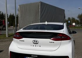 Хендай Ioniq, объемом двигателя 1.58 л и пробегом 130 тыс. км за 12959 $, фото 11 на Automoto.ua