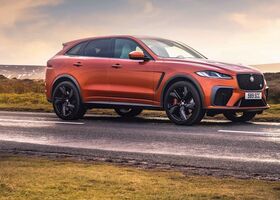 Купить кроссовер Jaguar F-Pace 2021