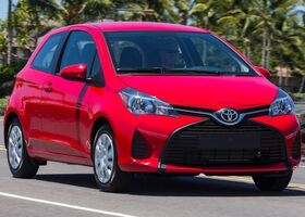 Toyota Yaris 2016 на тест-драйве, фото 2