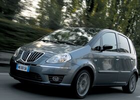 Лянча Муса, Хэтчбек 2004 - н.в. 1.4 i 16V