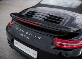 Чорний Порше 991, об'ємом двигуна 3.8 л та пробігом 29 тис. км за 147557 $, фото 14 на Automoto.ua