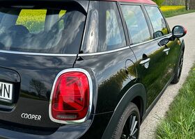 Міні Cooper, об'ємом двигуна 1.5 л та пробігом 58 тис. км за 13369 $, фото 7 на Automoto.ua