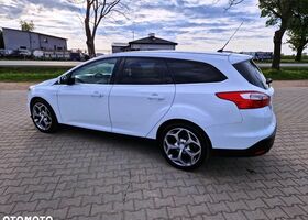 Форд Фокус, объемом двигателя 1.6 л и пробегом 235 тыс. км за 5181 $, фото 12 на Automoto.ua