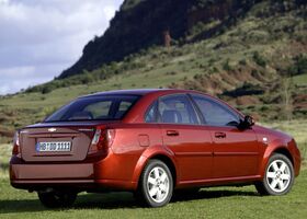 Шевроле Нубіра, Седан 2005 - н.в. 1.6 i 16V