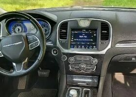 Крайслер 300C, объемом двигателя 2.6 л и пробегом 46 тыс. км за 21382 $, фото 11 на Automoto.ua