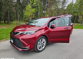 Тойота Сієнна, об'ємом двигуна 2.5 л та пробігом 19 тис. км за 64363 $, фото 7 на Automoto.ua