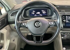 Белый Фольксваген Tiguan Allspace, объемом двигателя 1.97 л и пробегом 85 тыс. км за 30227 $, фото 17 на Automoto.ua