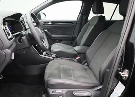 Фольксваген Ті-Рок 2025 у Європі на Automoto.ua Чорний Фольксваген Ті-Рок, об'ємом двигуна 1.5 л та пробігом 26 тис. км за 46045 $, фото 7 на Automoto.ua