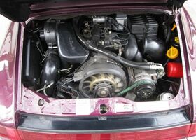 Червоний Порше 964, об'ємом двигуна 3.6 л та пробігом 121 тис. км за 90514 $, фото 15 на Automoto.ua