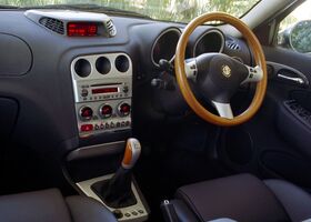 Альфа Ромео 156, Универсал 2000 - 2003 Alfa  Sport Wagon 2.5 V6 24V Q-system