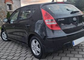 Хендай i30, объемом двигателя 1.4 л и пробегом 119 тыс. км за 5032 $, фото 9 на Automoto.ua