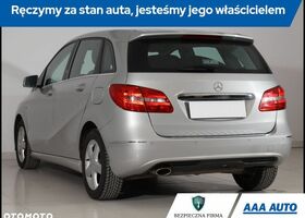 Мерседес Б-клас 2011 у Європі на Automoto.ua Сірий Мерседес Б-клас, об'ємом двигуна 1 л та пробігом 149 тис. км за 7749 $, фото 4 на Automoto.ua
