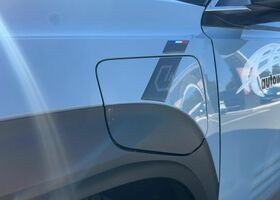 Рено R 4 2025 в Европе на Automoto.ua Синий Рено R 4, объемом двигателя 0 л и пробегом 195 тыс. км за 40845 $, фото 13 на Automoto.ua