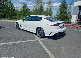 Кіа Stinger, об'ємом двигуна 2 л та пробігом 142 тис. км за 27192 $, фото 1 на Automoto.ua